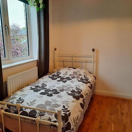 Comfortable Quiet Room Near Cambridge Long Stanton Экстерьер фото